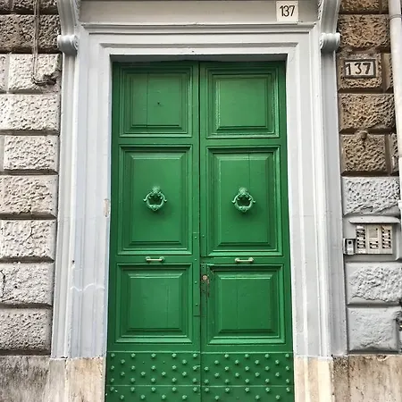 Coconuts Female Hostel Rome